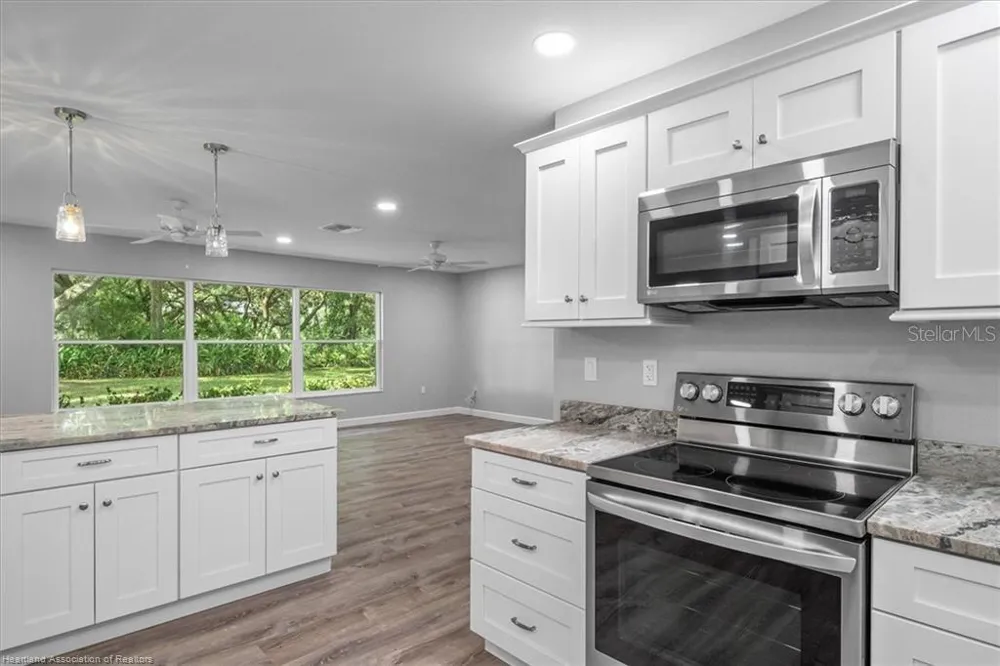203 BOYER STREET Venus, FL 33960