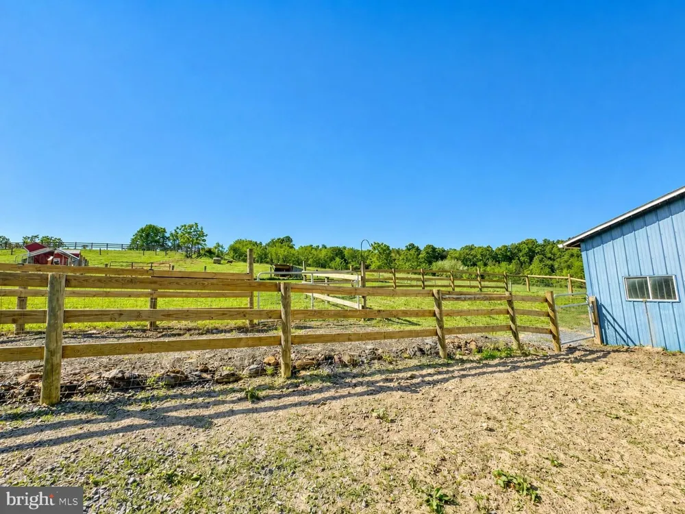 11698 CHANEY SPRING ROAD Huntingdon, PA 16652