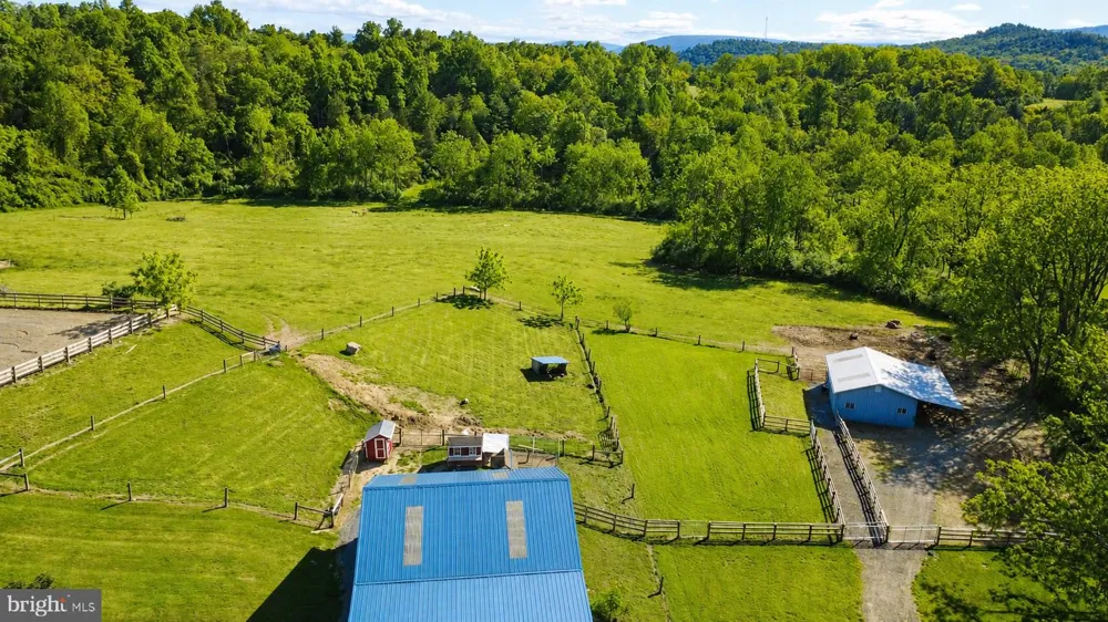 11698 CHANEY SPRING ROAD Huntingdon, PA 16652