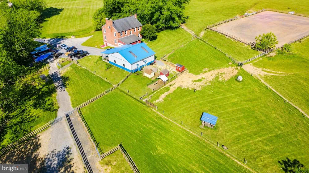 11698 CHANEY SPRING ROAD Huntingdon, PA 16652