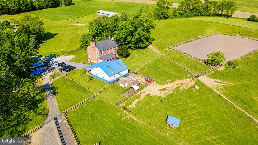 11698 CHANEY SPRING ROAD Huntingdon, PA 16652