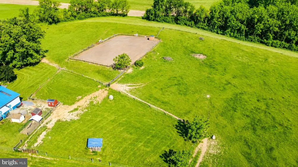 11698 CHANEY SPRING ROAD Huntingdon, PA 16652