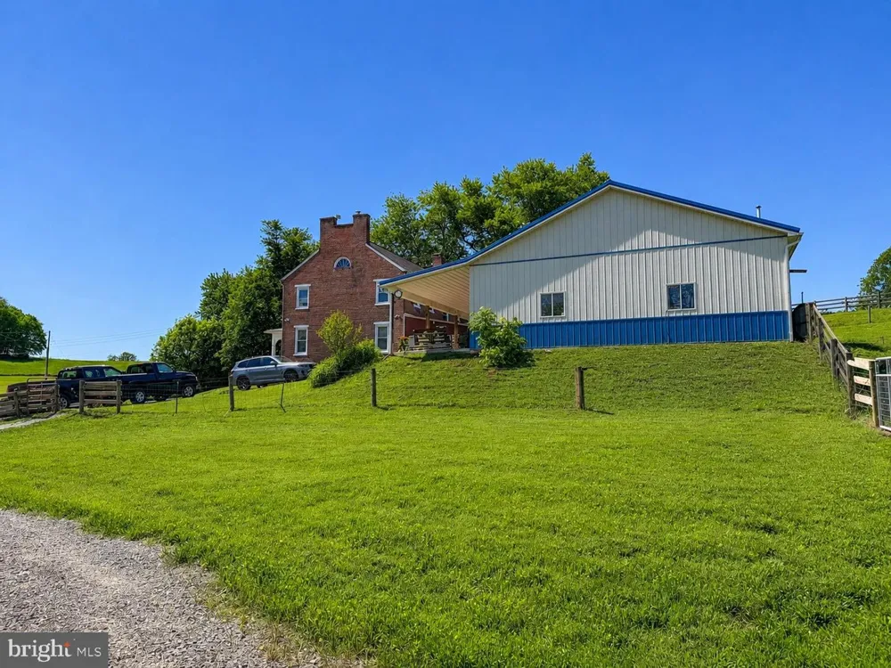 11698 CHANEY SPRING ROAD Huntingdon, PA 16652