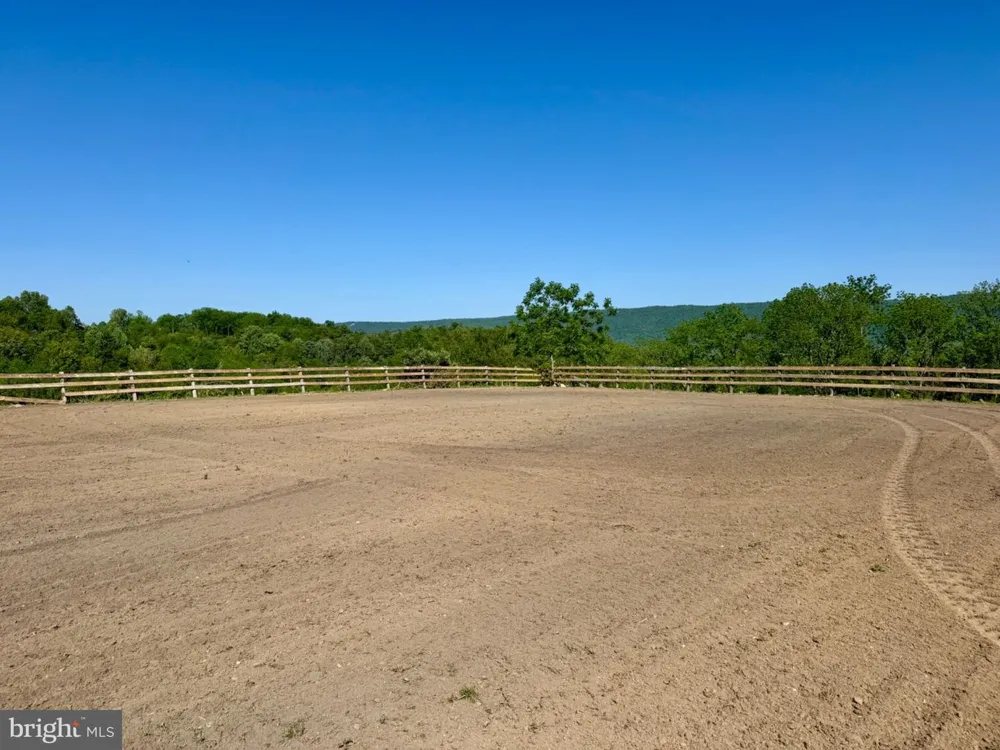 11698 CHANEY SPRING ROAD Huntingdon, PA 16652