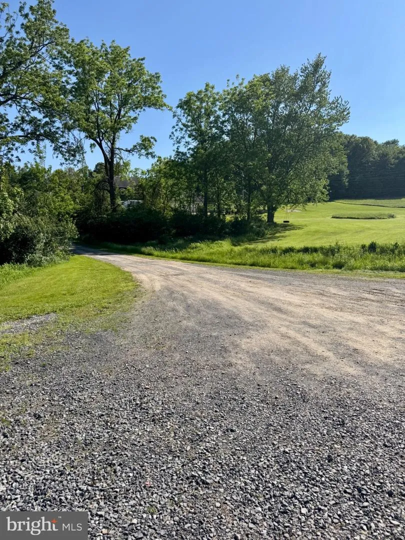 11698 CHANEY SPRING ROAD Huntingdon, PA 16652