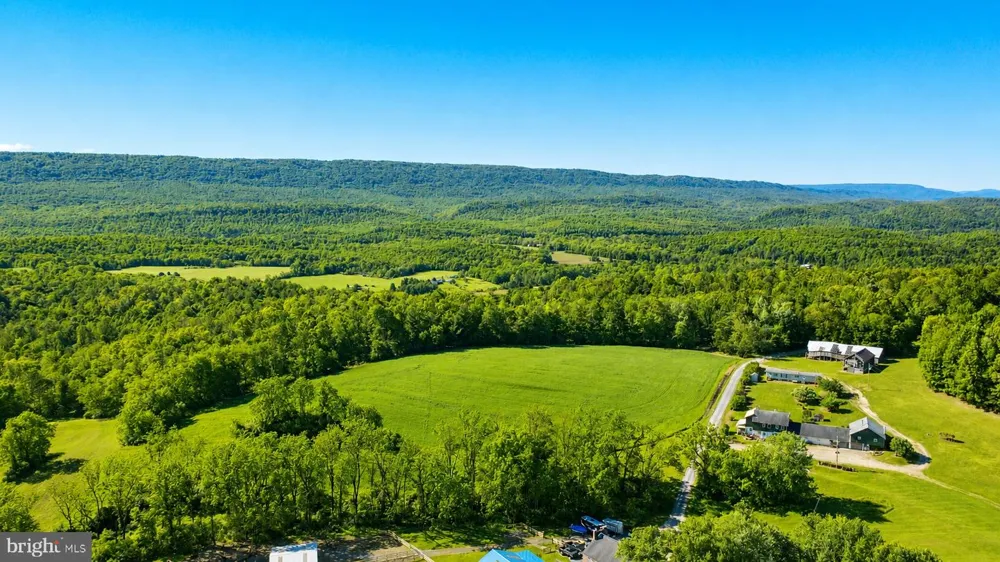 11698 CHANEY SPRING ROAD Huntingdon, PA 16652