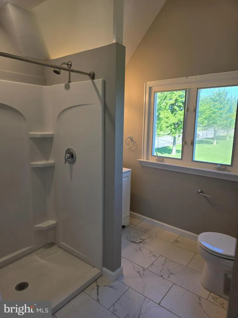 605 S EAGLE ROAD Havertown, PA 19083