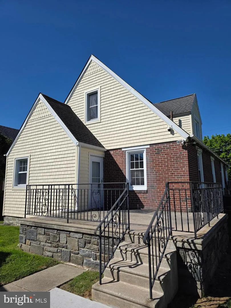 605 S EAGLE ROAD Havertown, PA 19083