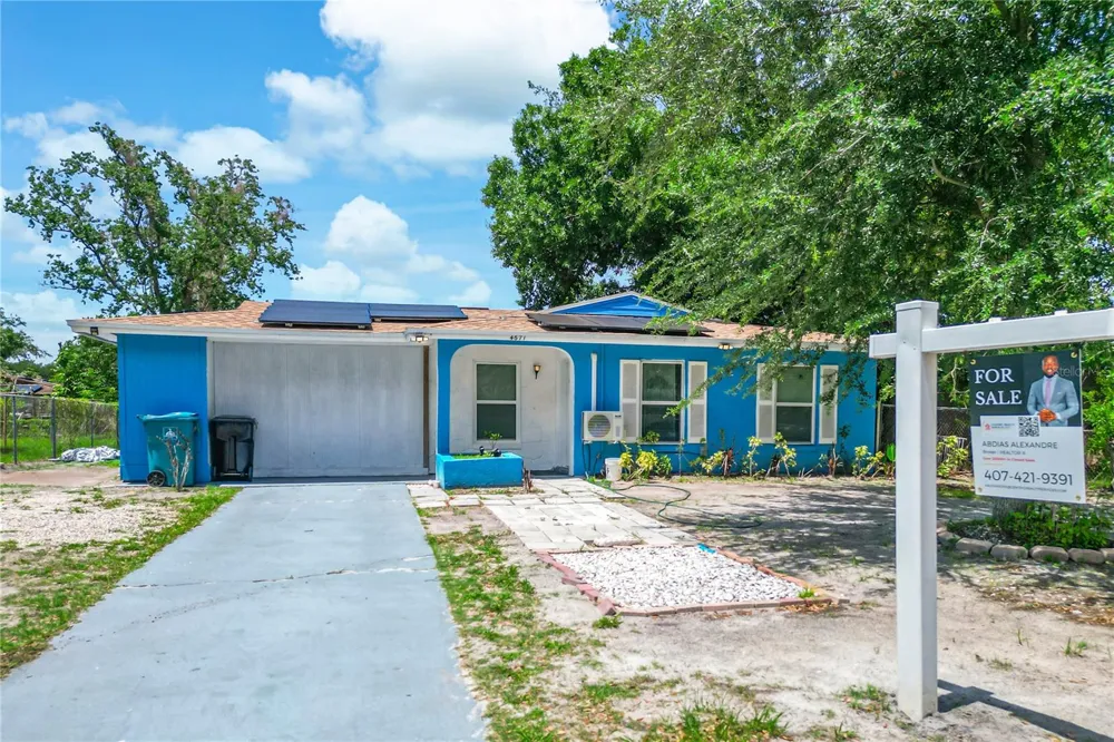 4671 VERGARA COURT Orlando, FL 32811
