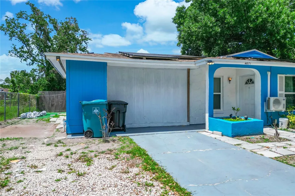 4671 VERGARA COURT Orlando, FL 32811