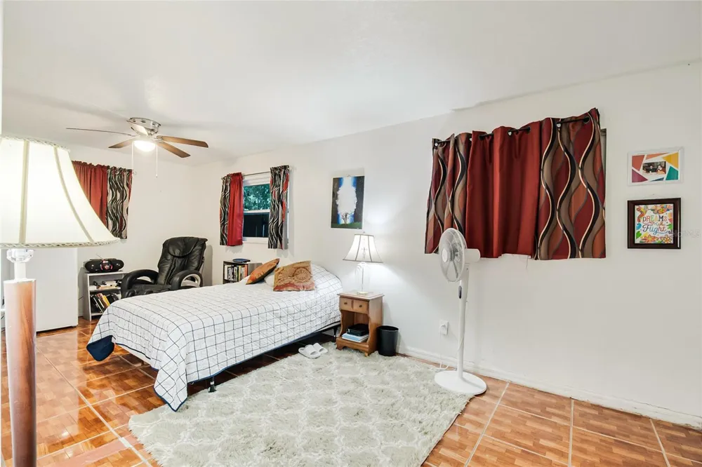 4671 VERGARA COURT Orlando, FL 32811