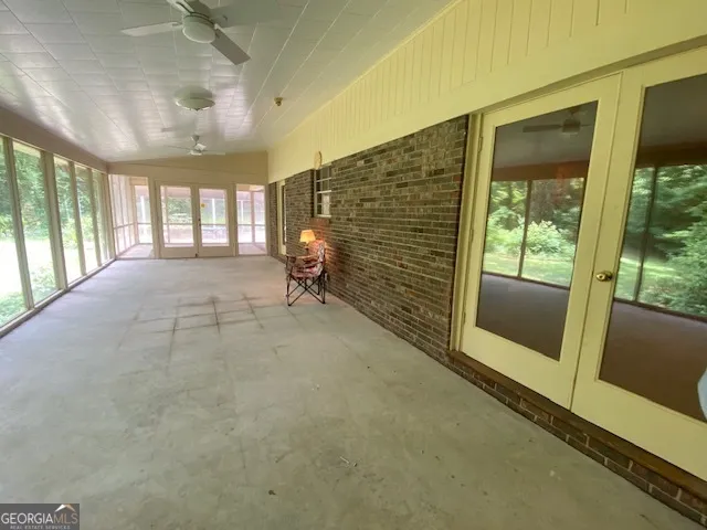 314 Neal ST West Point, GA 31833