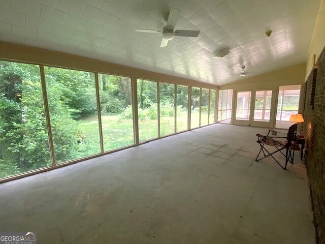 314 Neal ST West Point, GA 31833
