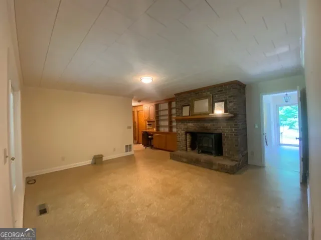 314 Neal ST West Point, GA 31833