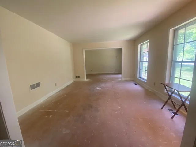 314 Neal ST West Point, GA 31833