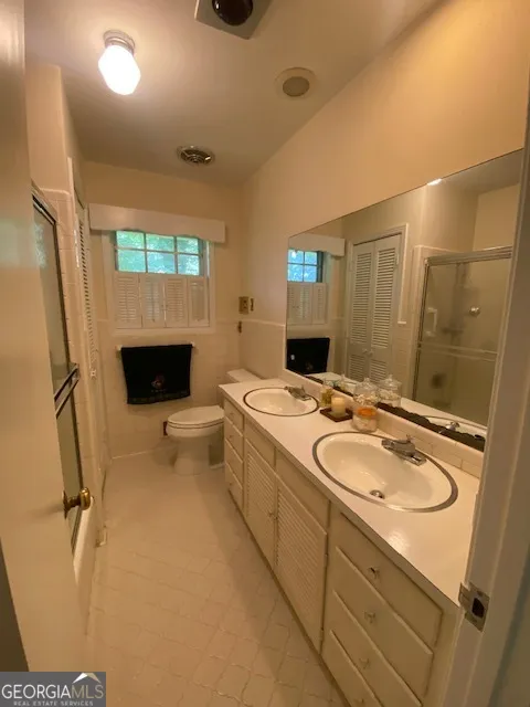 314 Neal ST West Point, GA 31833