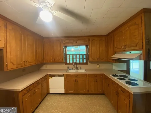 314 Neal ST West Point, GA 31833