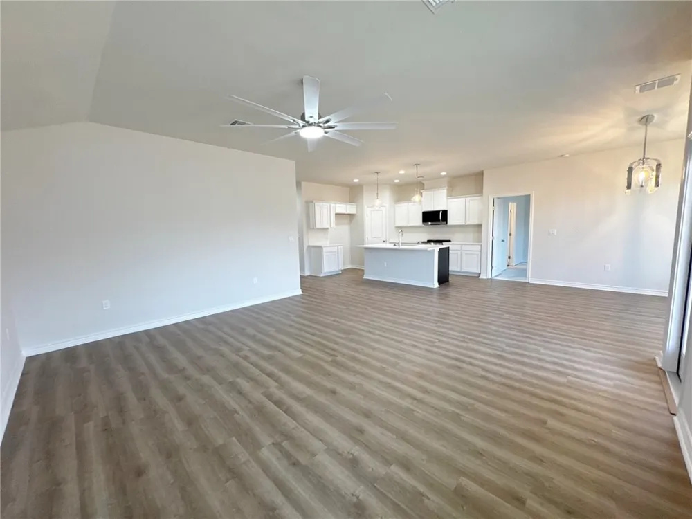 9209 Neena Drive Corpus Christi, TX 78409