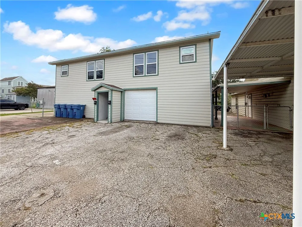 204 E Austin Street Port Lavaca, TX 77979