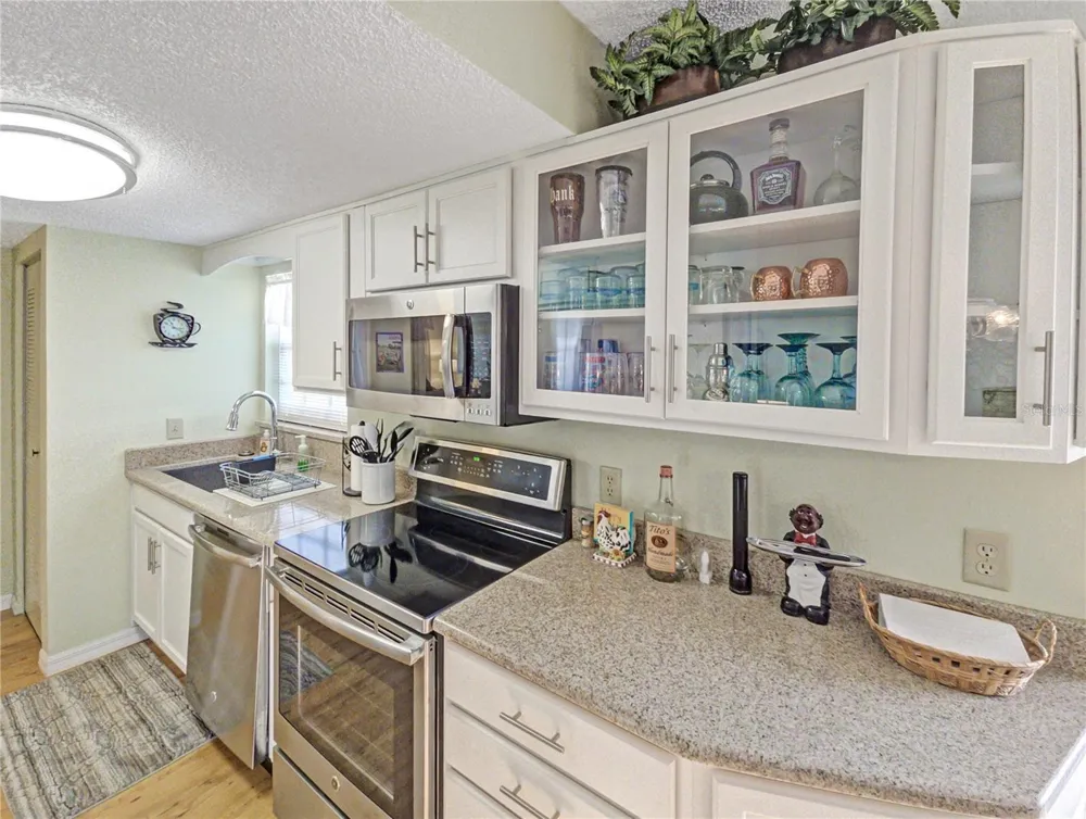 7991 MIDWAY DRIVE TERRACE #L201 ocala, FL 34472