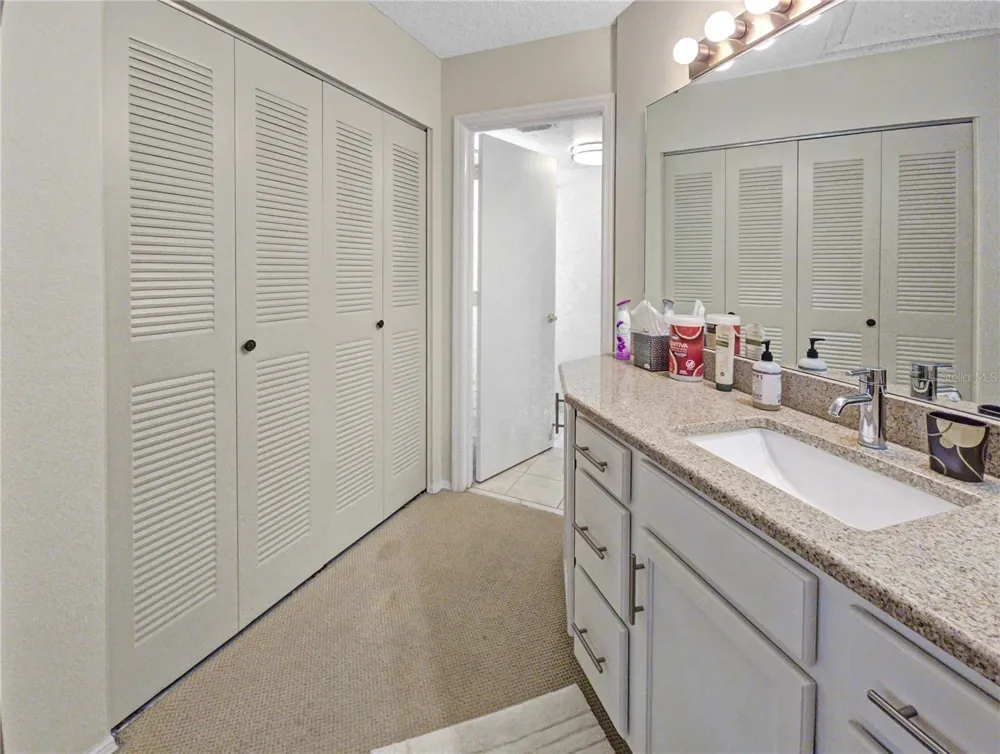7991 MIDWAY DRIVE TERRACE #L201 ocala, FL 34472