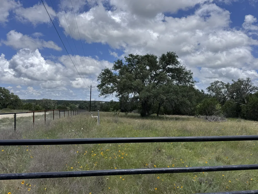 257 W Rolling Oaks Drive Goldthwaite, TX 78644