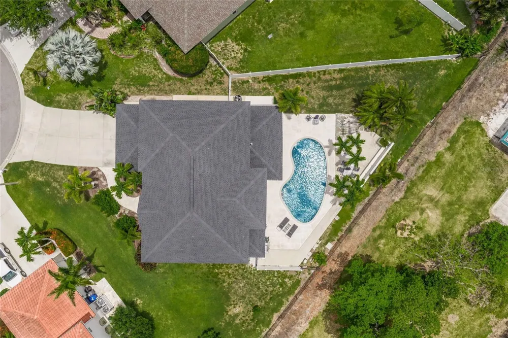 9214 18TH DRIVE NW Bradenton, FL 34209