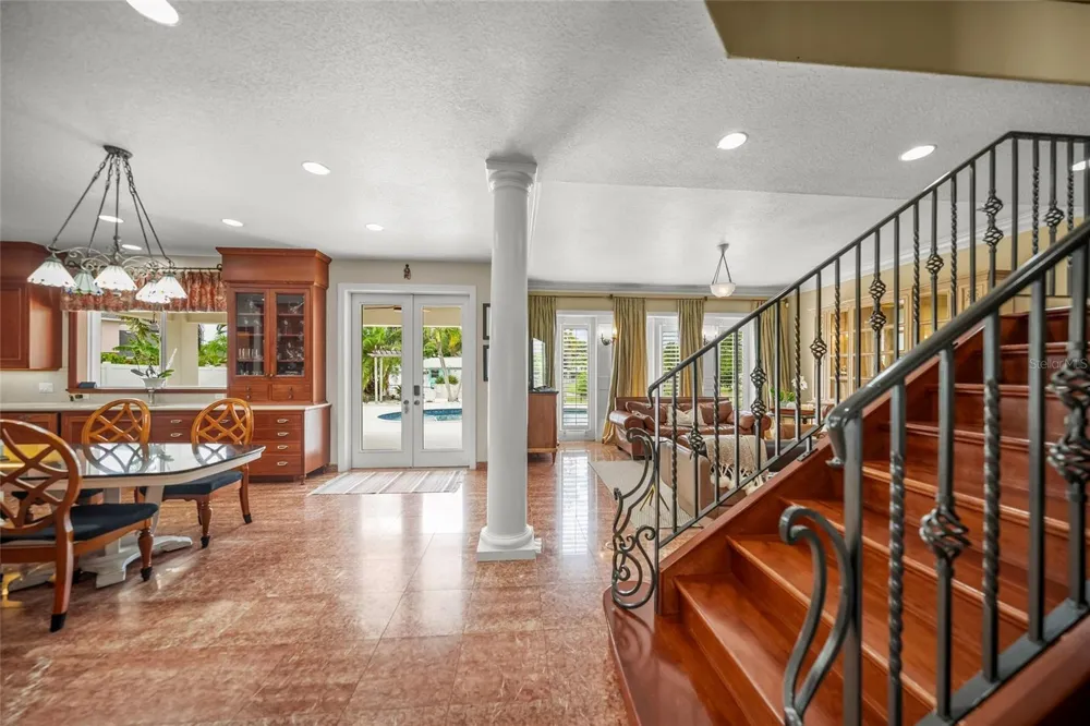 9214 18TH DRIVE NW Bradenton, FL 34209