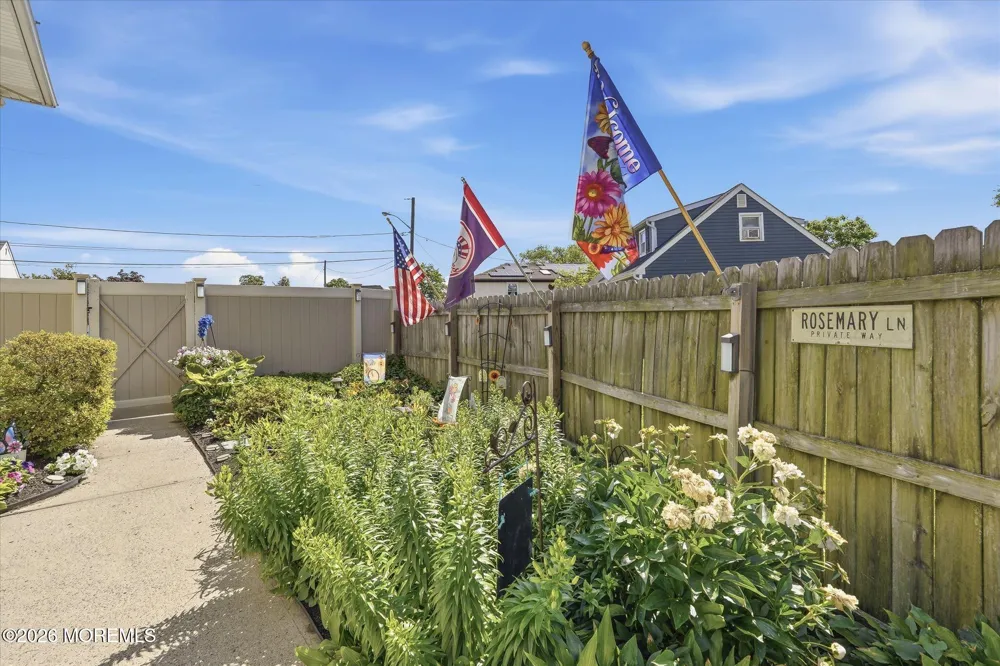 902 10th Street Union Beach, NJ 07735