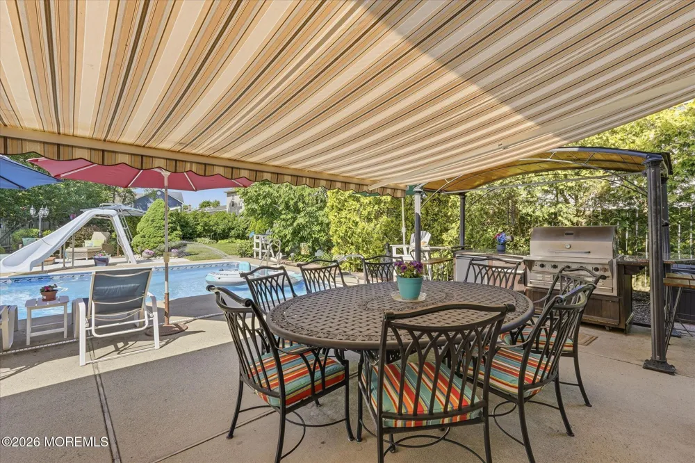 902 10th Street Union Beach, NJ 07735