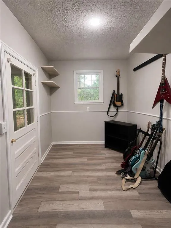 40 Flint Hill Drive Oxford, GA 30054