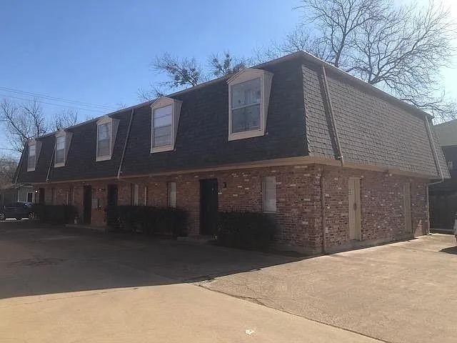 915 Elm Street #3 Denton, TX 76201