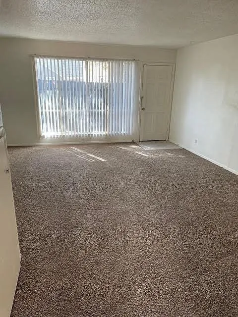 915 Elm Street #3 Denton, TX 76201
