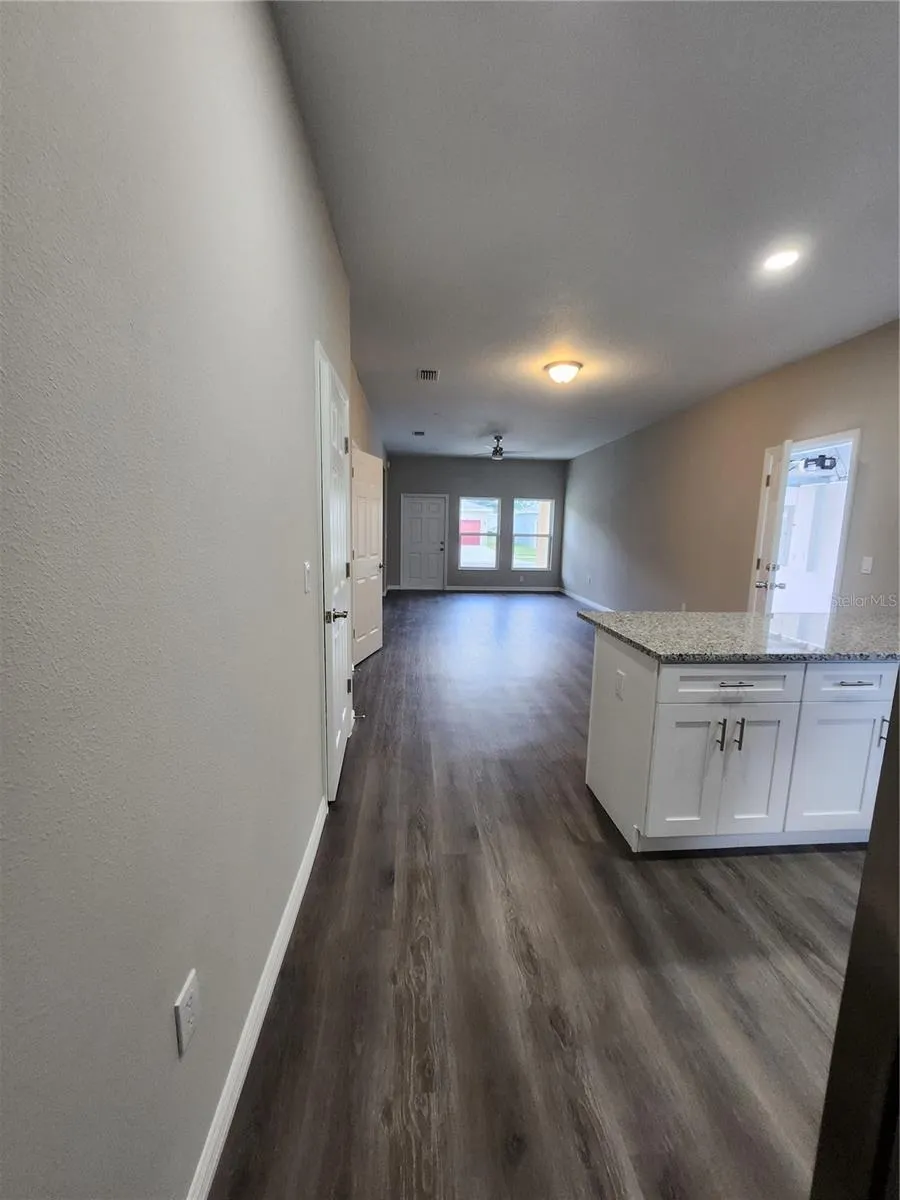 5024 FINDERS COURT Tampa, FL 33617