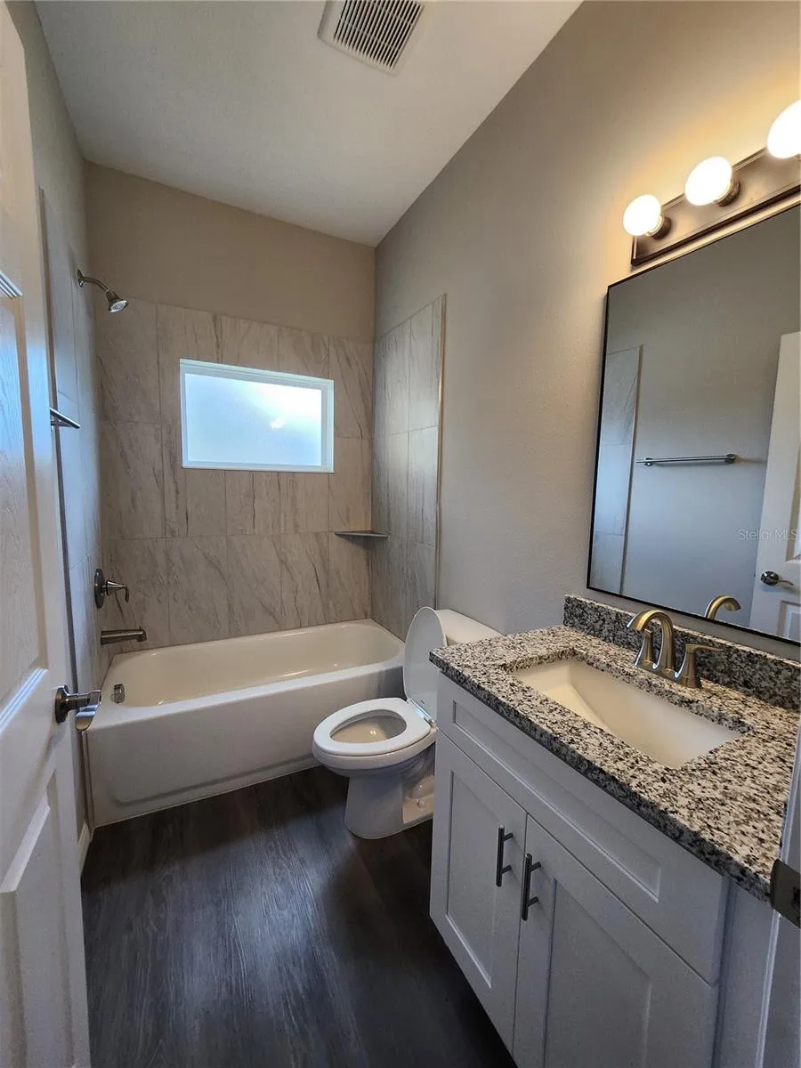 5024 FINDERS COURT Tampa, FL 33617