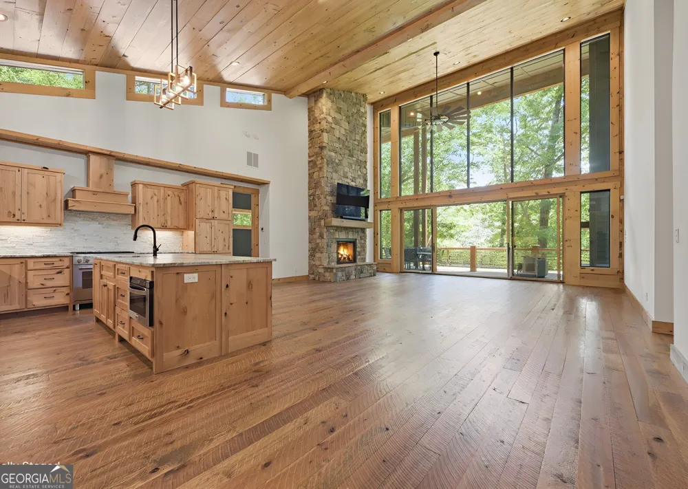 2632 Big Creek RD Cherry Log, GA 30522