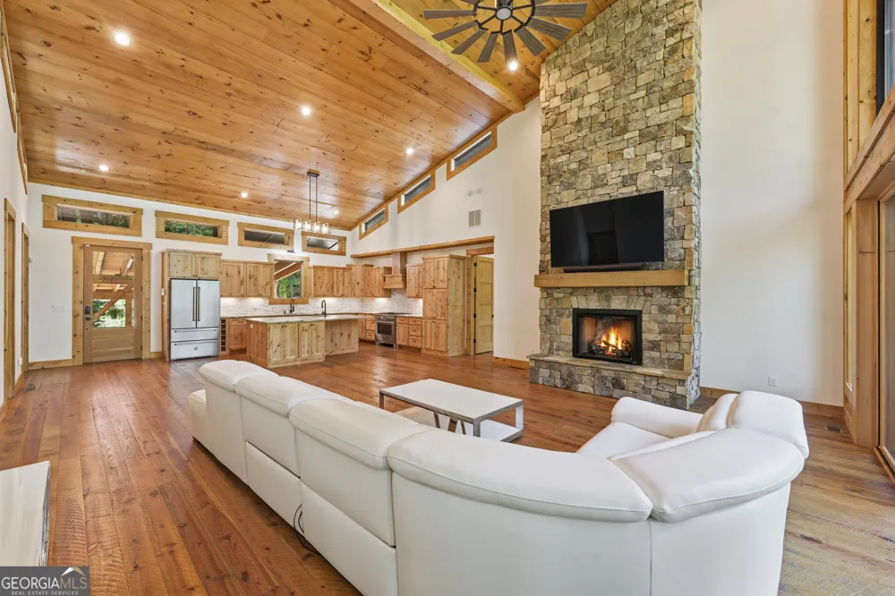 2632 Big Creek RD Cherry Log, GA 30522