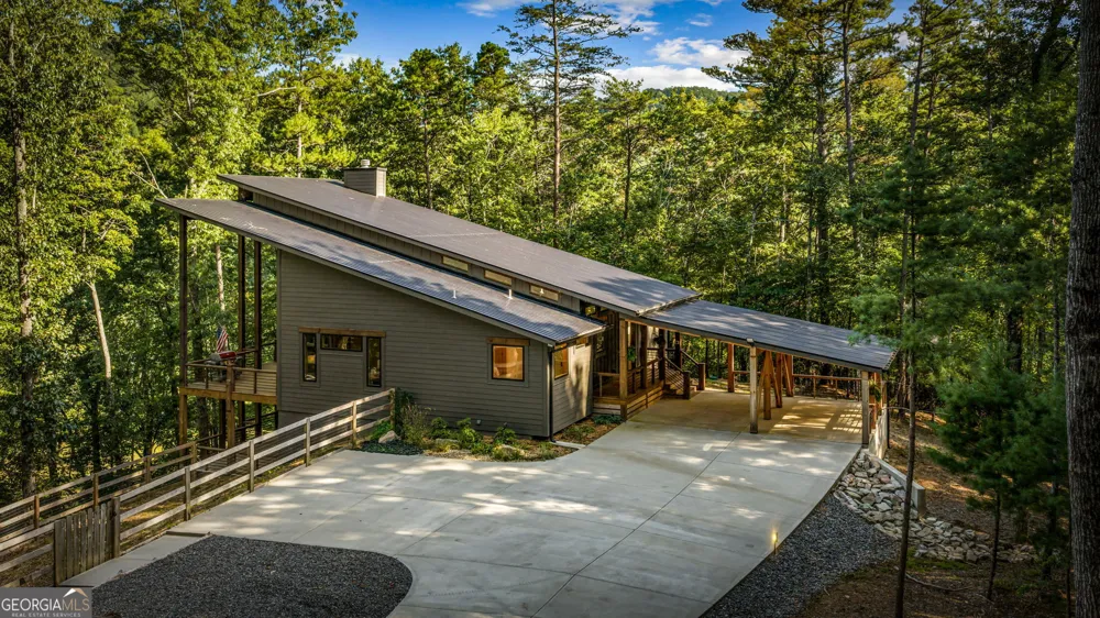 2632 Big Creek RD Cherry Log, GA 30522