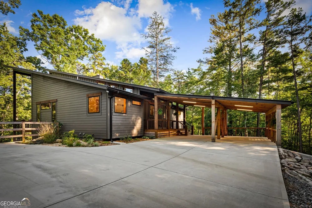2632 Big Creek RD Cherry Log, GA 30522