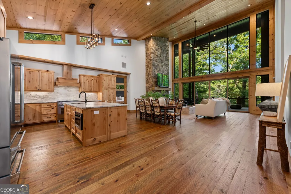 2632 Big Creek RD Cherry Log, GA 30522