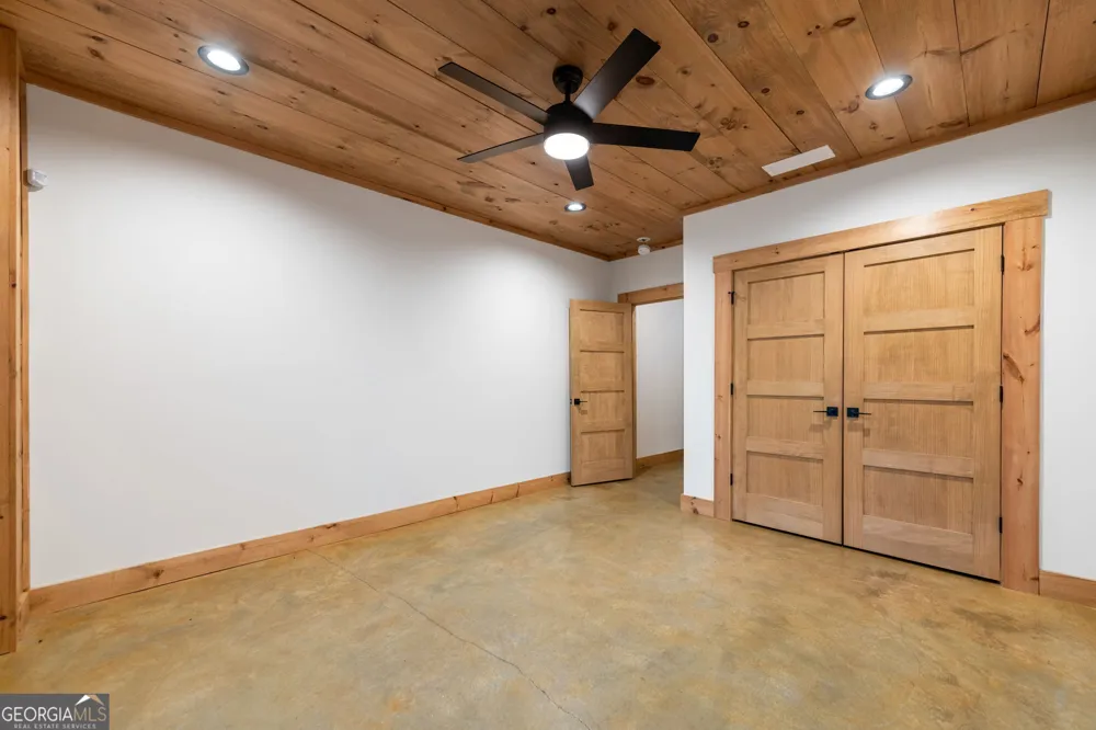 2632 Big Creek RD Cherry Log, GA 30522