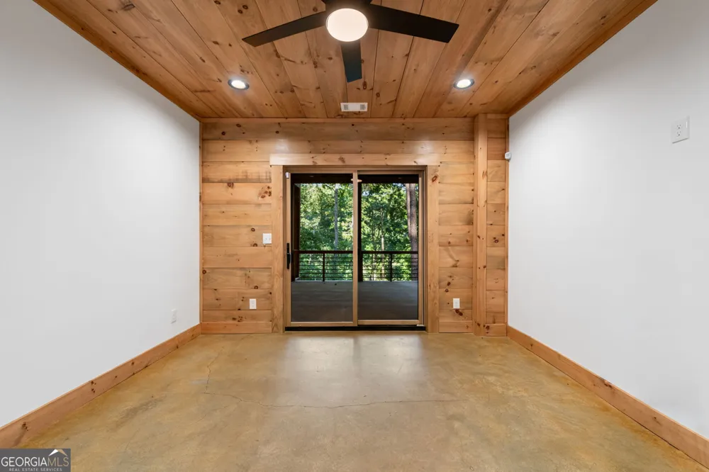 2632 Big Creek RD Cherry Log, GA 30522