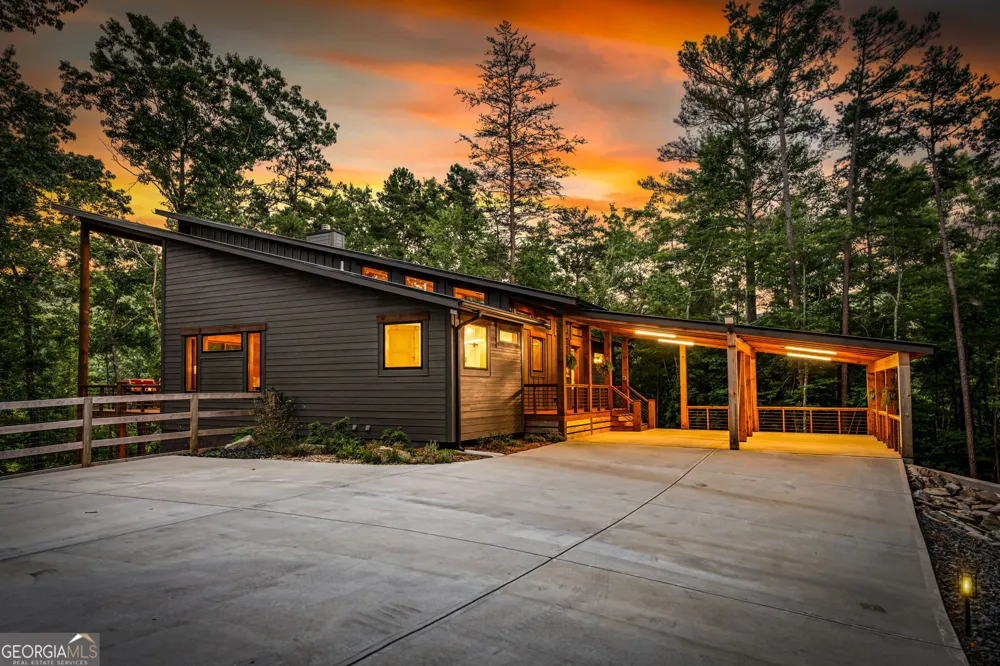2632 Big Creek RD Cherry Log, GA 30522