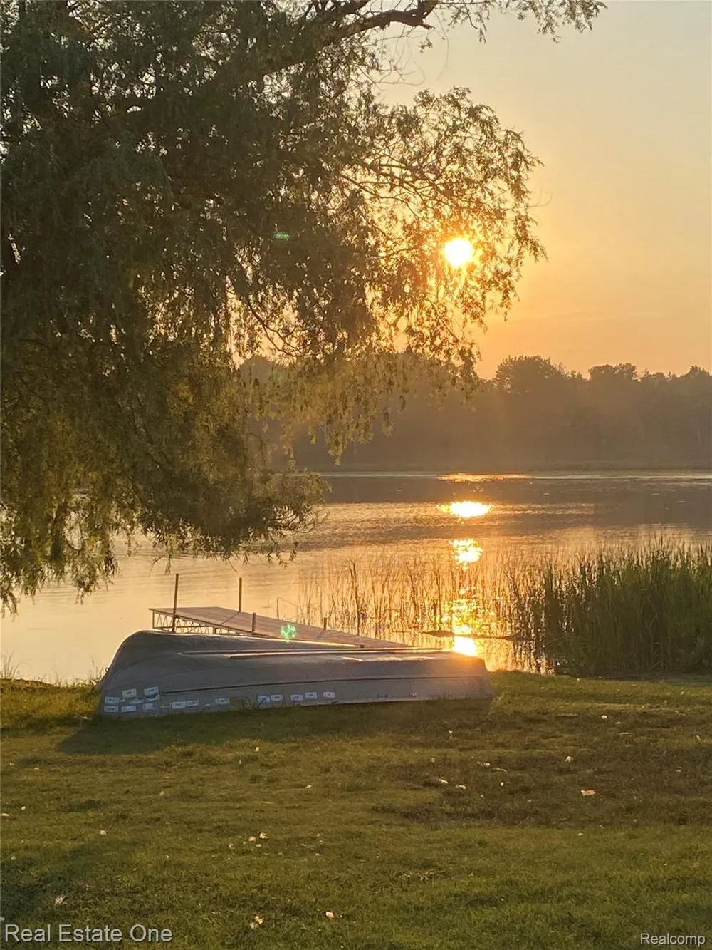 2596 E Fox Road Alcona Township, MI 48742
