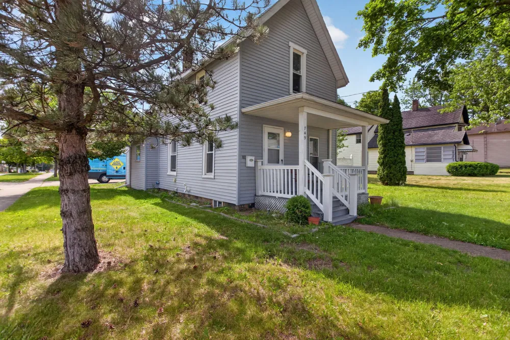 749 Kennedy Street Jackson City, MI 49202