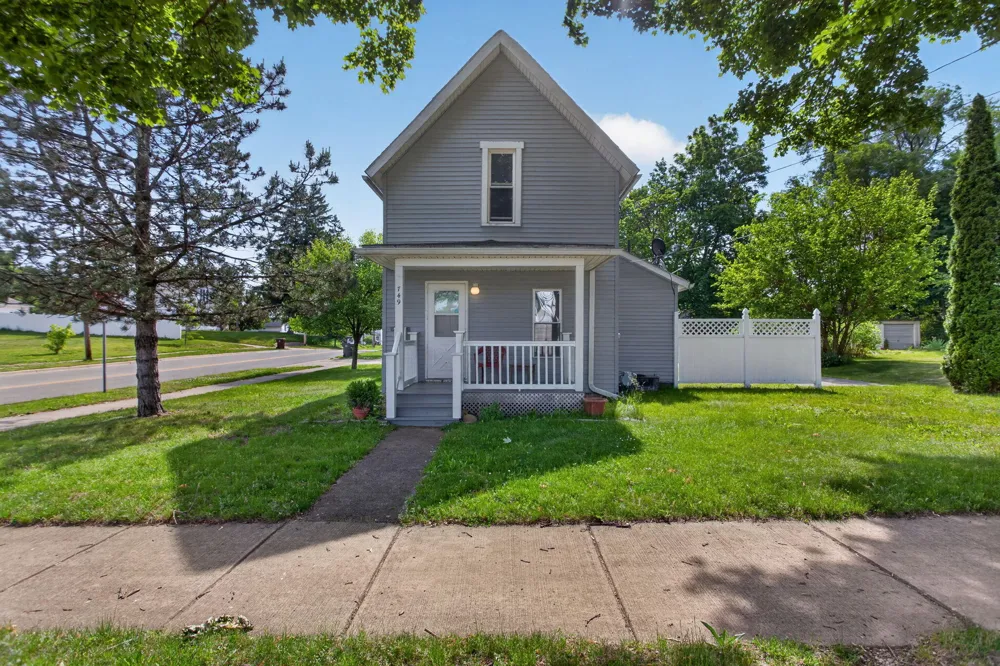 749 Kennedy Street Jackson City, MI 49202