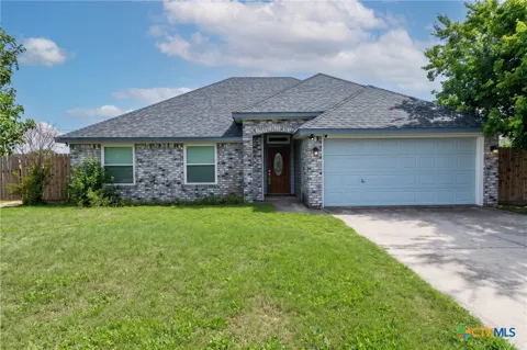 2702 Cactus Drive