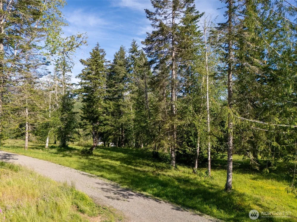 9999 Leland Valley Road Quilcene, WA 98376