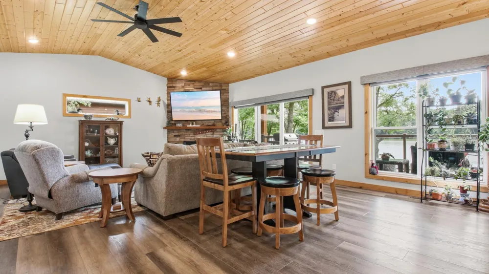 952A 24 7/8 STREET Chetek, WI 54728