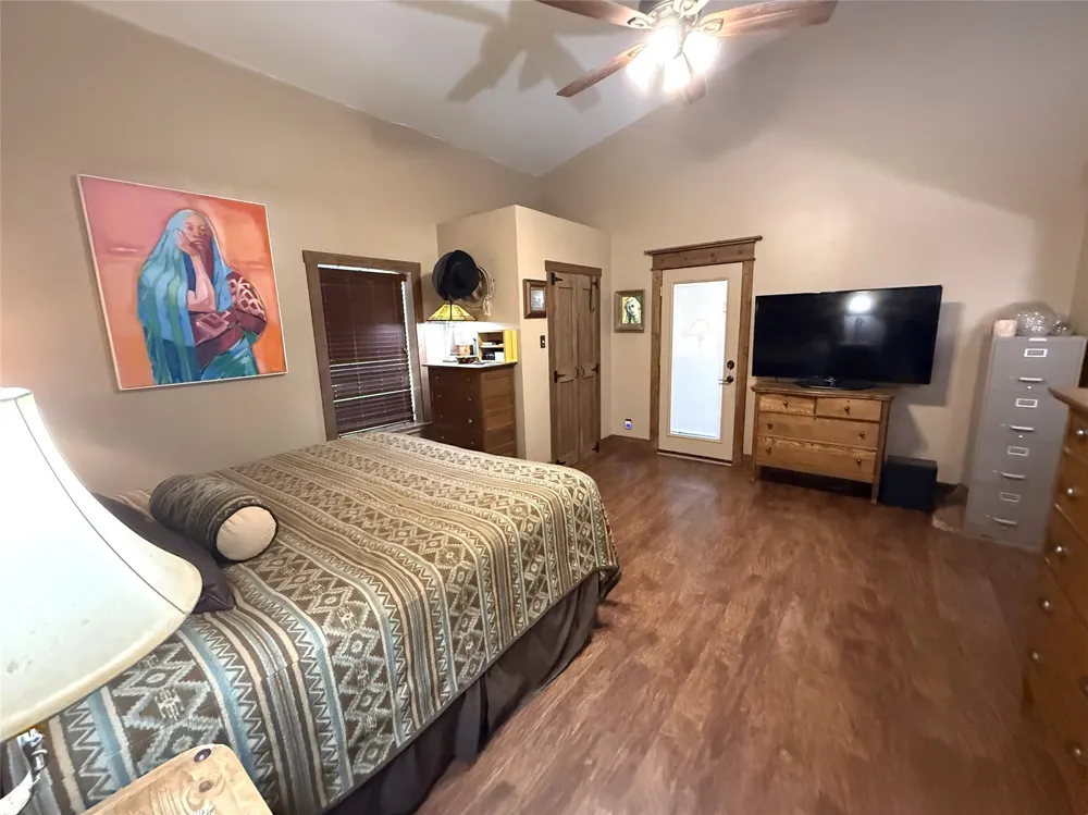 440 VZ County Road 4814 Ben Wheeler, TX 75754